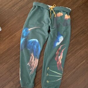 Juliet Johnstone sweatpants